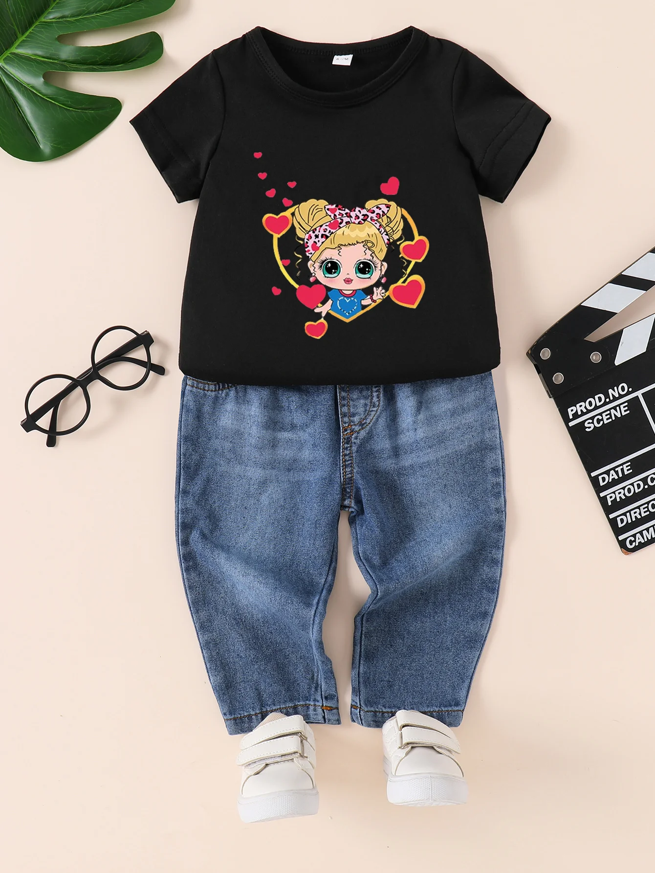 Summer New Boys and Girls Short sleeved Black T-shirt Round Neck Pullover+Denim Pants Set