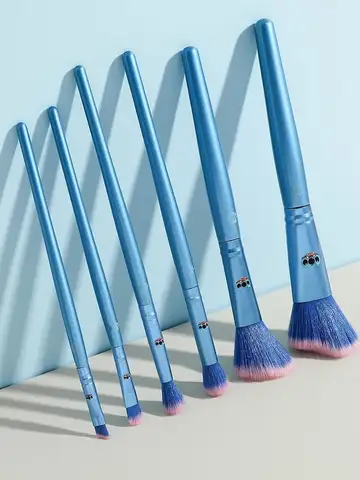 Blue cartoon cute Stitch makeup brush set, embroidered makeup bag, air cushion comb, the perfect choice for holiday gifts！