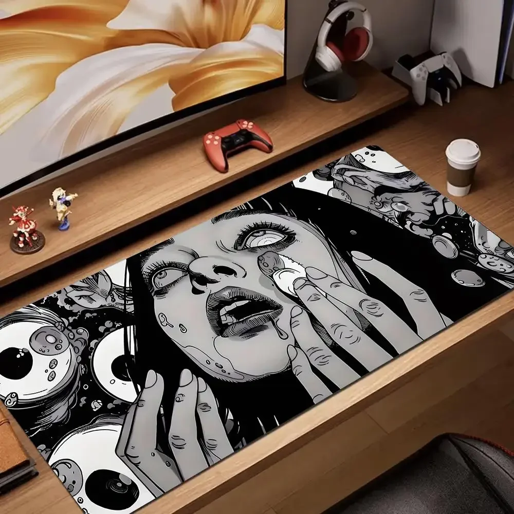 

Horror anime girl Mouse Pad rubber anti-slip Desk Mat gamer pc accessories Gaming mat keypad mousepad suitable for work and game