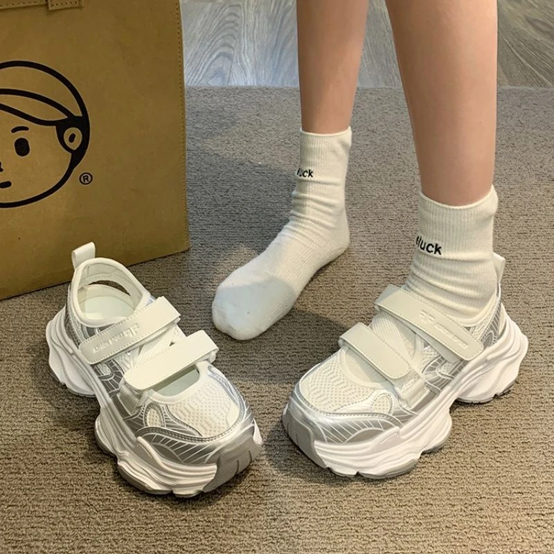 2025Summer New Women's Sport Sandals Hollow Mesh Breathable Sponge Sole Versatile Magic Slim Fit Casual Shoes Rubber Material