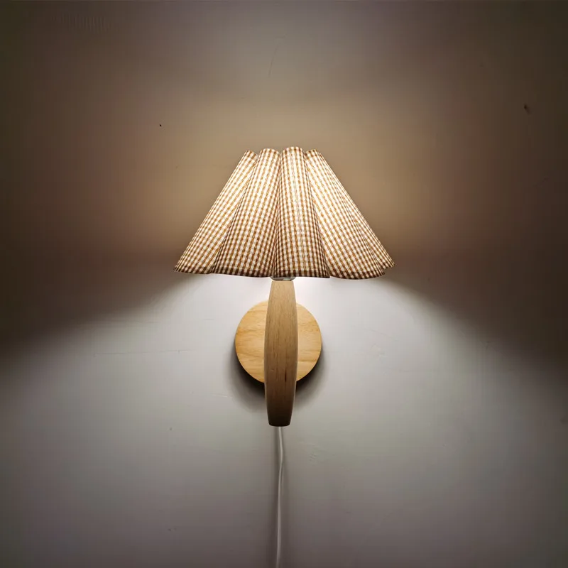 E27 Log Color Wood Wall Lamp Petal Lamp Porch Corridor Balcony Nordic Style Ancient Pleated Lamp Product Information