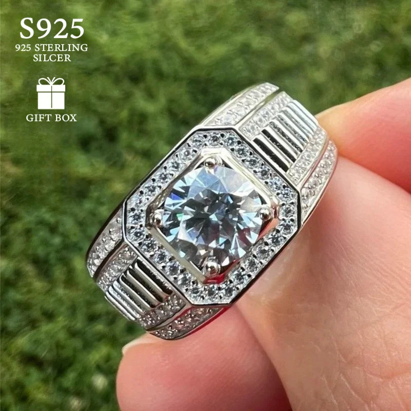1pc 1Carat The 925 Sterling Silver Synthetic Zircon Rings, Which Are Magnificent, Are Ideal Choices for Gifts.Crafted.