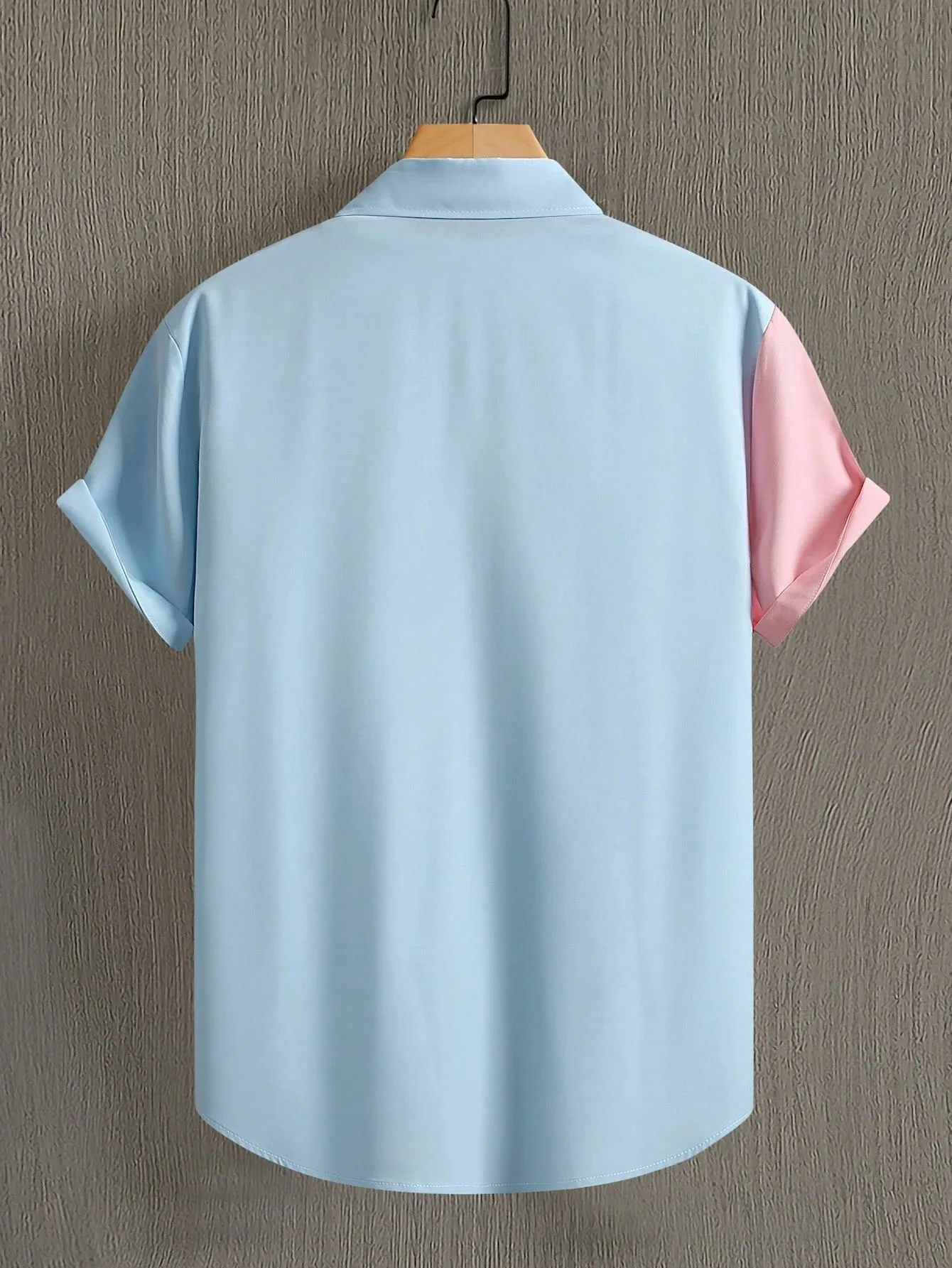 The new men's short-sleeved shirt for summer 2025 features a casual fashionable comfortable and soft 3D pattern print