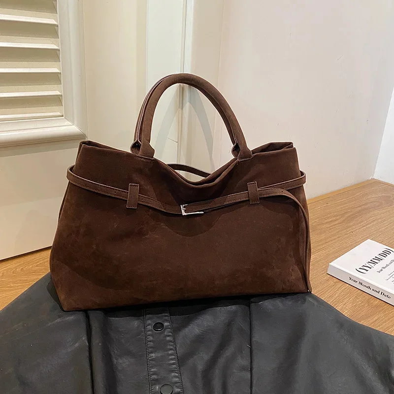 Borse da donna di marca di lusso Borse in finta pelle scamosciata marrone Borsa a tracolla con fibbia dorata Borsa da pendolare retrò di grande