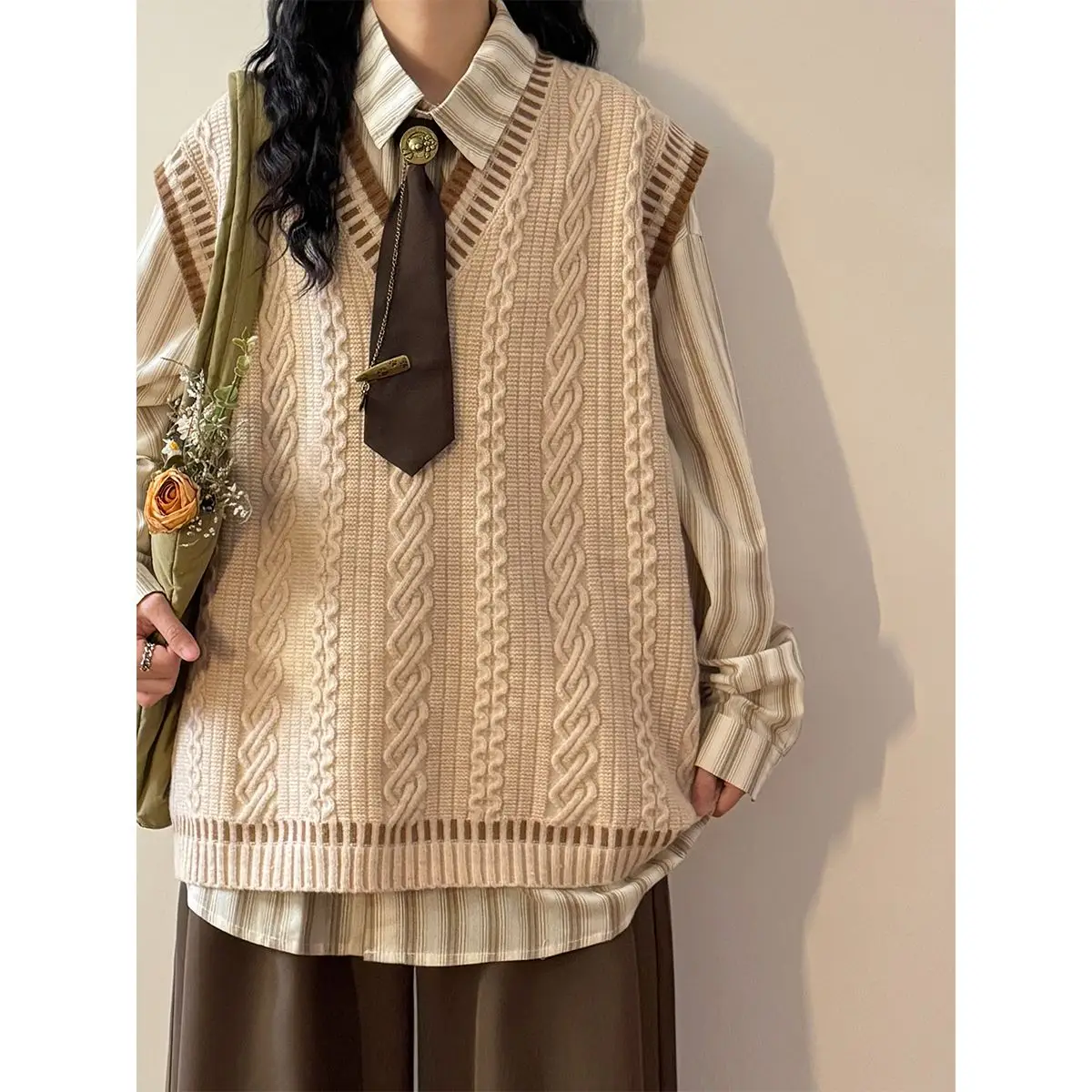 فضفاض V-Ne محبوك سترة الخريف الشتاء عادية Coed كلية Sle تويست الغزل سترة الكورية فضفاضة طبقات oulder وسادة سترة