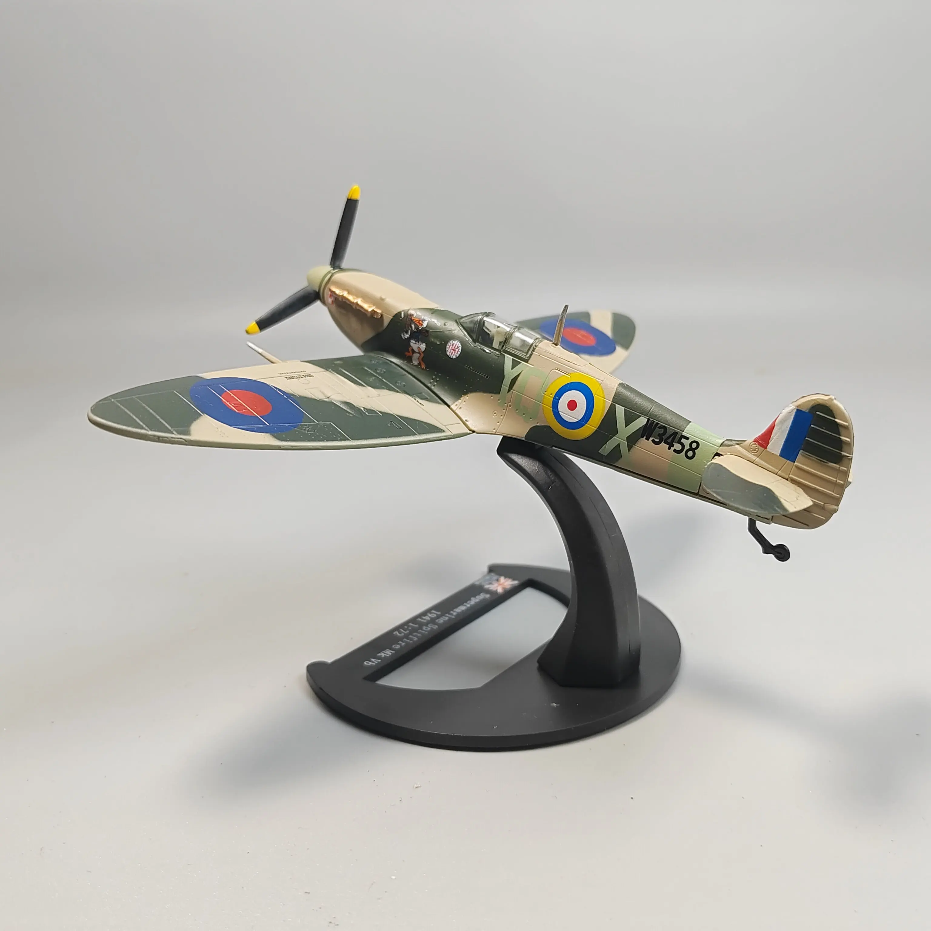 New 1/72 British Spitfire Fighter Alloy Model Polish 303 Squadron Replica Simulation Model Aircraft For Collection Gift