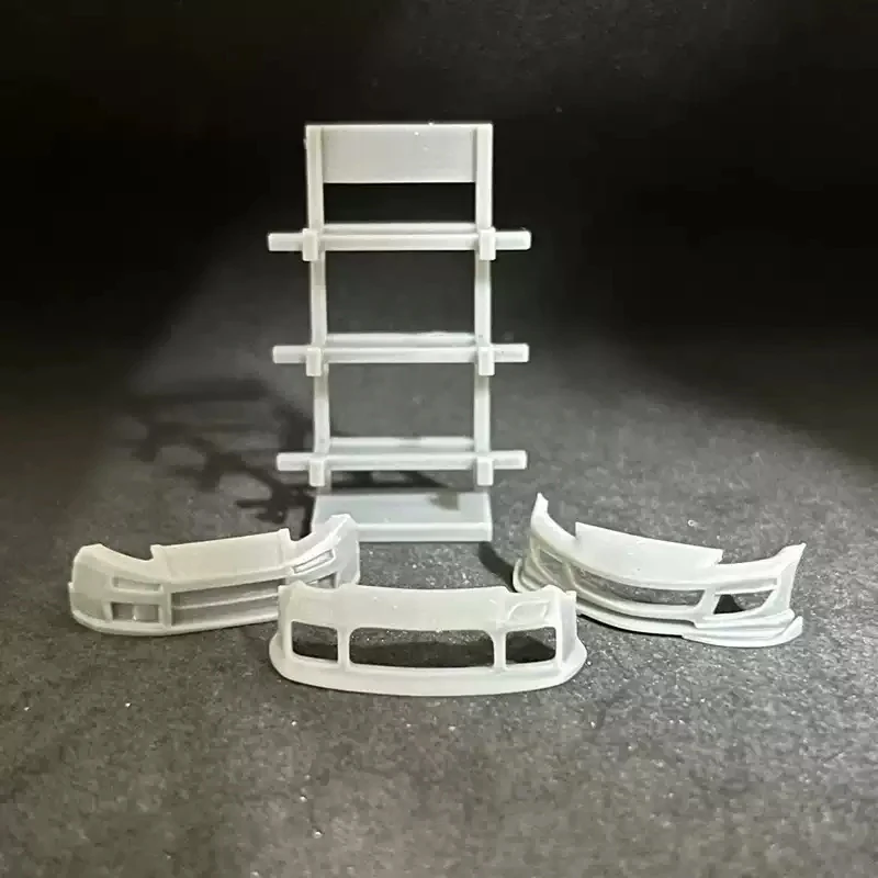1Set 1/64 Scale Bumper Display Stand Resin Shelf Plain Mold Decorative DIY Parts Garage Scene Accessories for RC Car Model