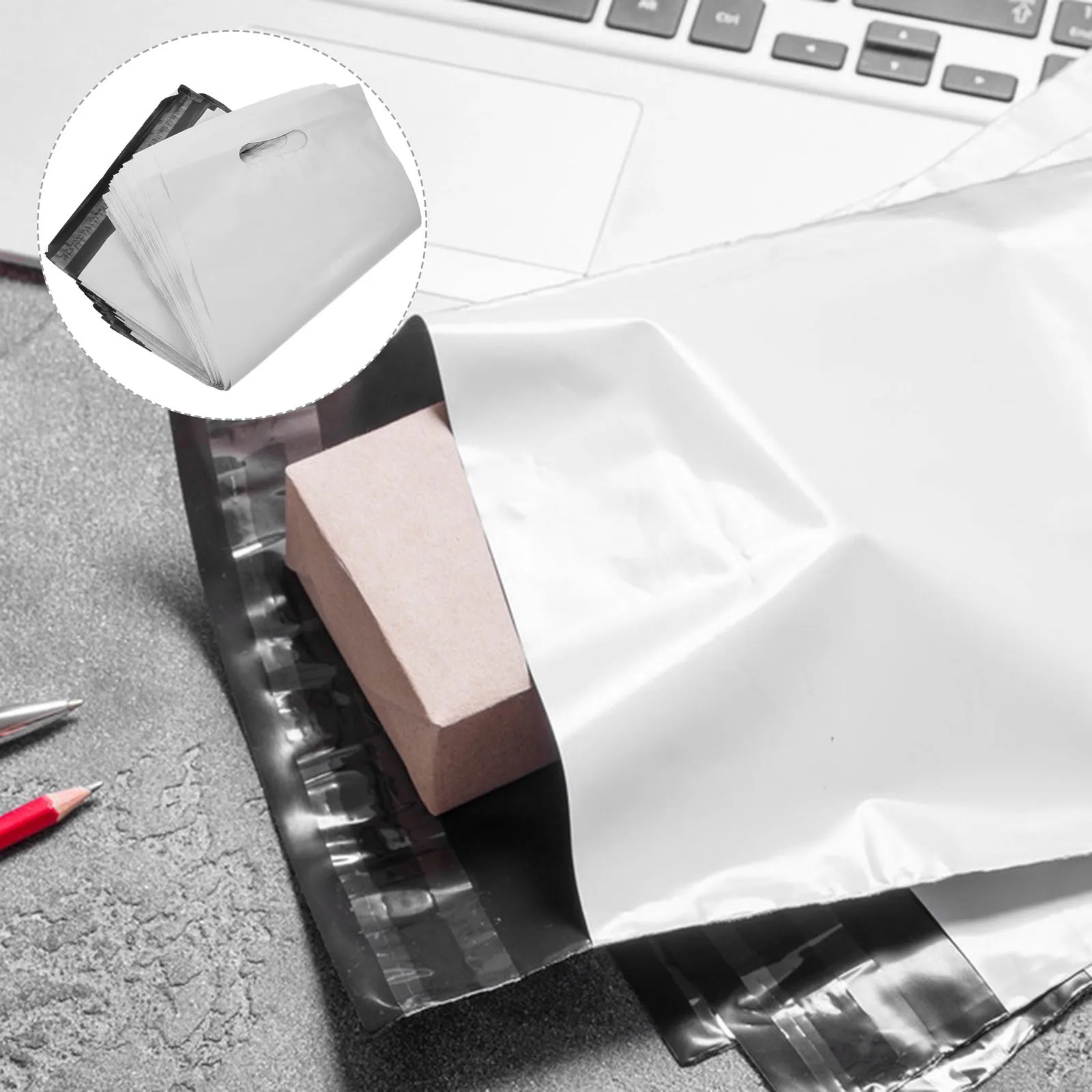 

100 шт. прочных полиэтиленовых почтовых пакетов для одежды, утолщенные конверты для отправки, износостойкий полиэтиленовый материал, надежная застежка