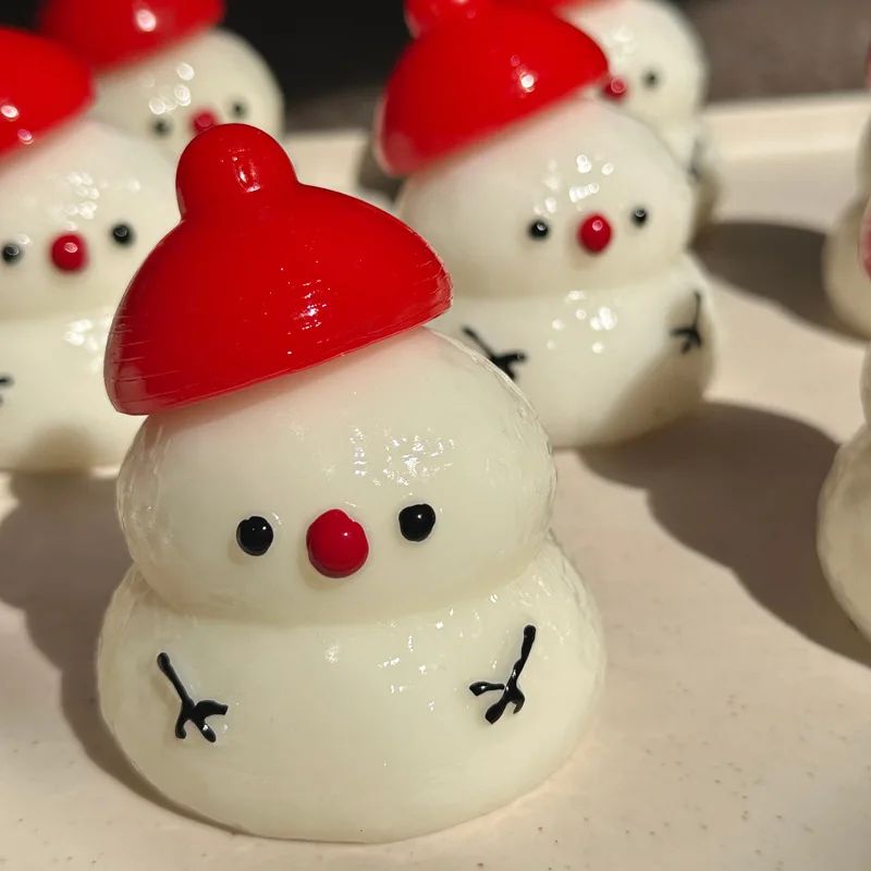 Kawaii Kerst Rode Hoed Sneeuwpop Baby Crème Super Zachte DIY Handgemaakte Siliconen Fidget Squishy Speelgoed Trage Rebound Kerstcadeau Kinderen