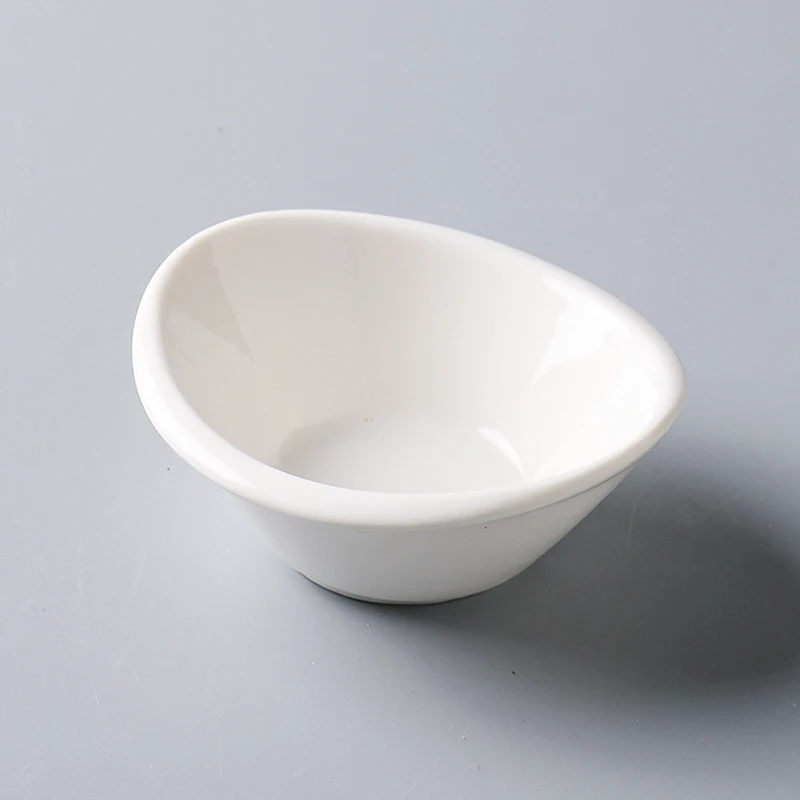 Plato irregular profundo para salsa picante, pasta o aderezo, ideal para restaurantes de cocina china, tamaño pequeño, pieza individual.