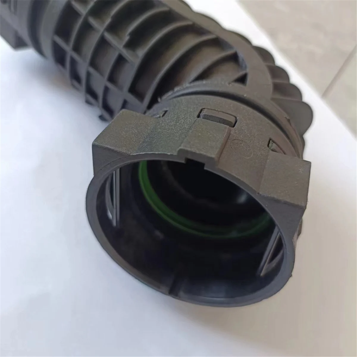 

Durable Air Intake Hose Pipe for Nissan E12 NOTE K13K MICRA 14-17 144603VA1A