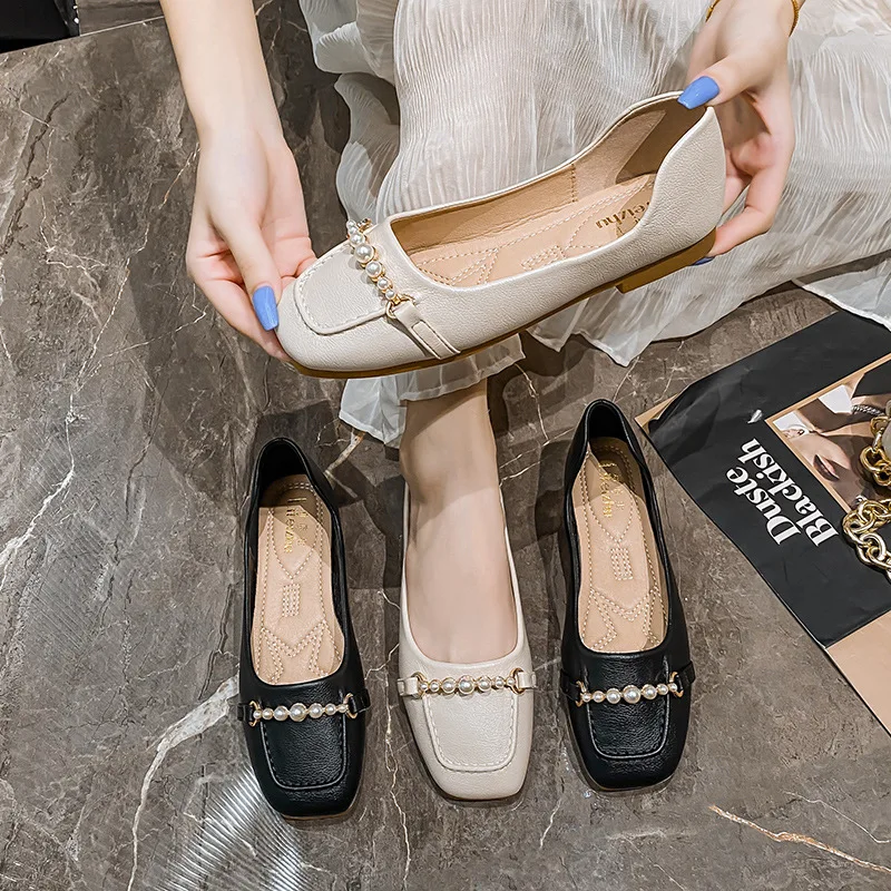 Big Size 35-43 Women Low Heel Shoes Pearl Decoration Flats Office Lady Slip-on Leather Loafers Spring Pumps Girl Wedding Shoes