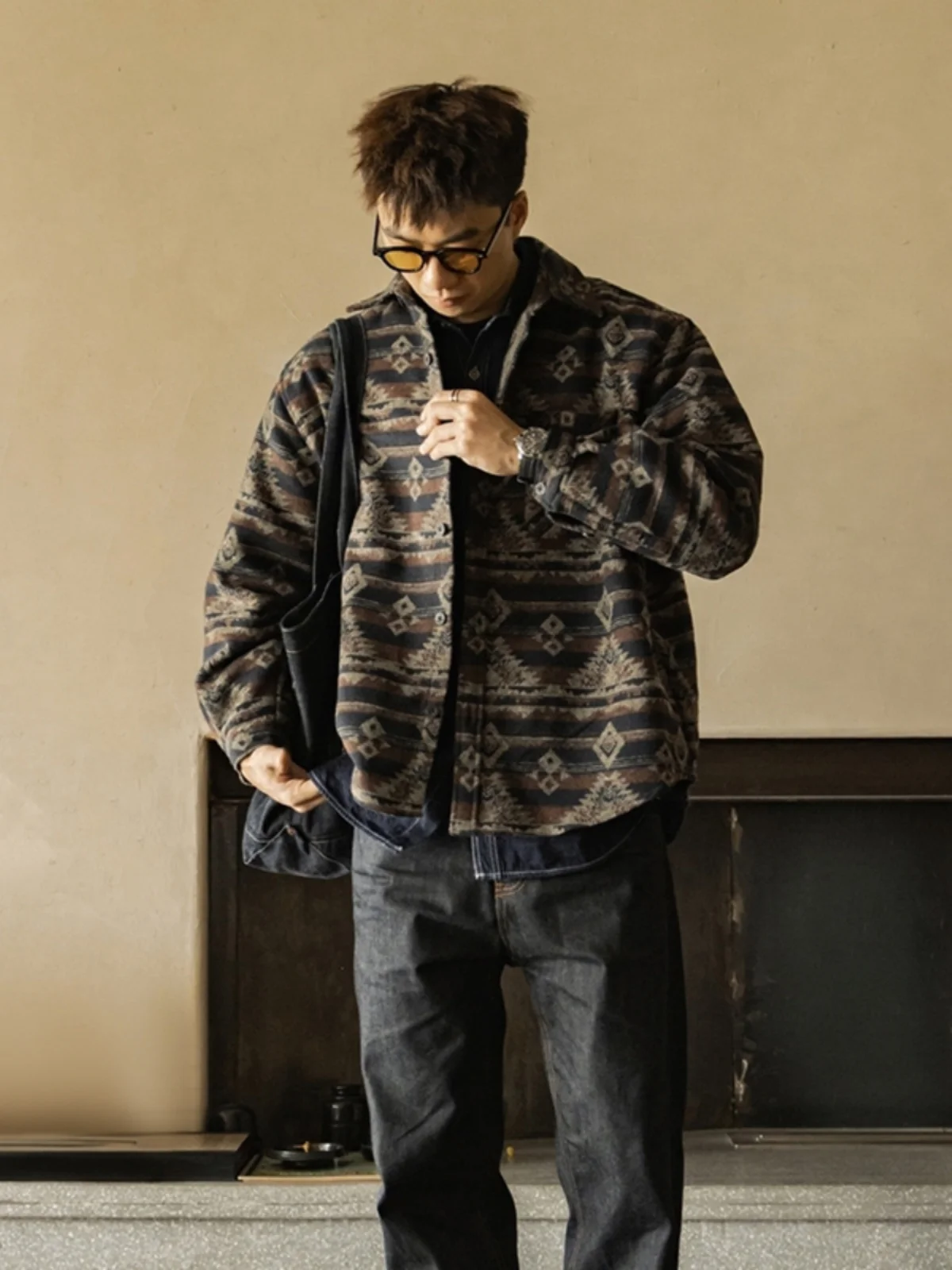 

Autumn Men's Comfortable Camouflage Embroidery Jaet Loose Fit Faionable Artistic Outerwear Long Sve Youth Polyester