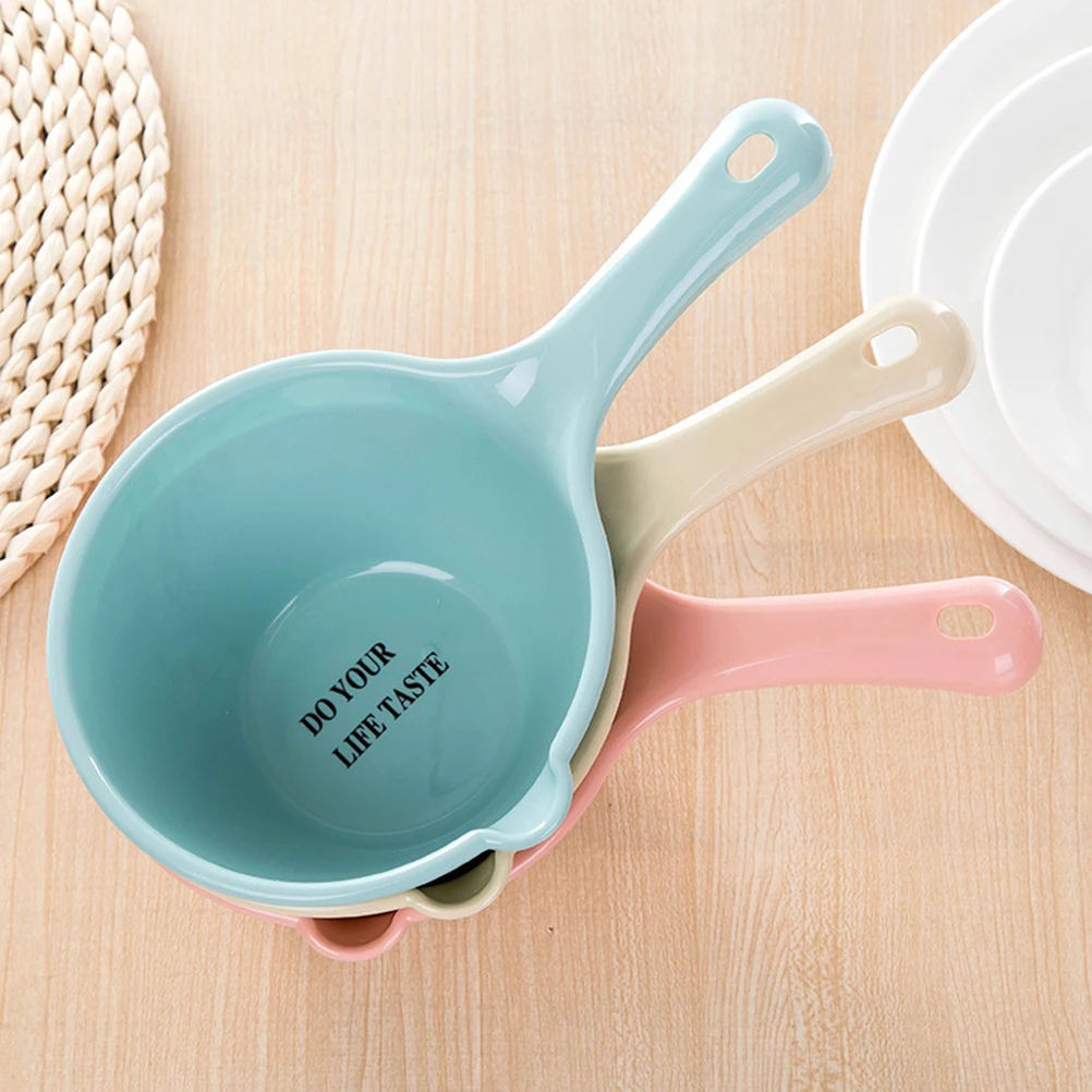 

3 Pcs Thicken Plastic Water Ladle Bathing Bailer Water Dipper Spoon for Home Restaurant Kitchen Fruits Vegetable Washing