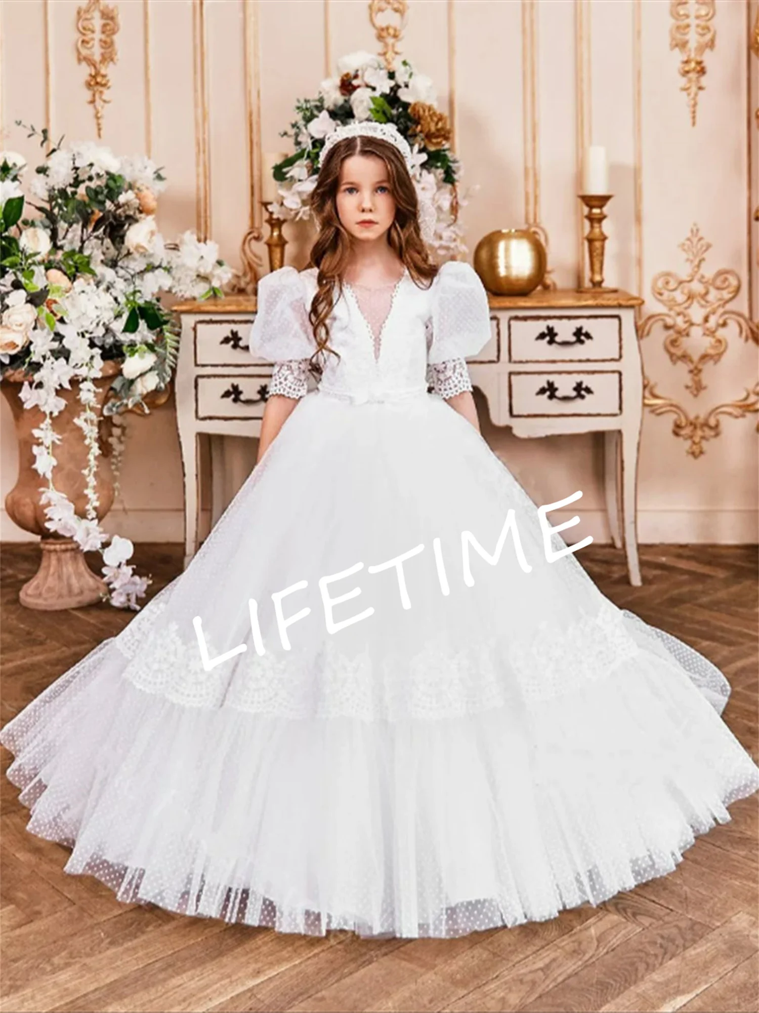 Flower Girl Dress White Fluffy Layered Tulle V-neck Applique Wedding Elegant Flower Child's Eucharistic Birthday Party Dress