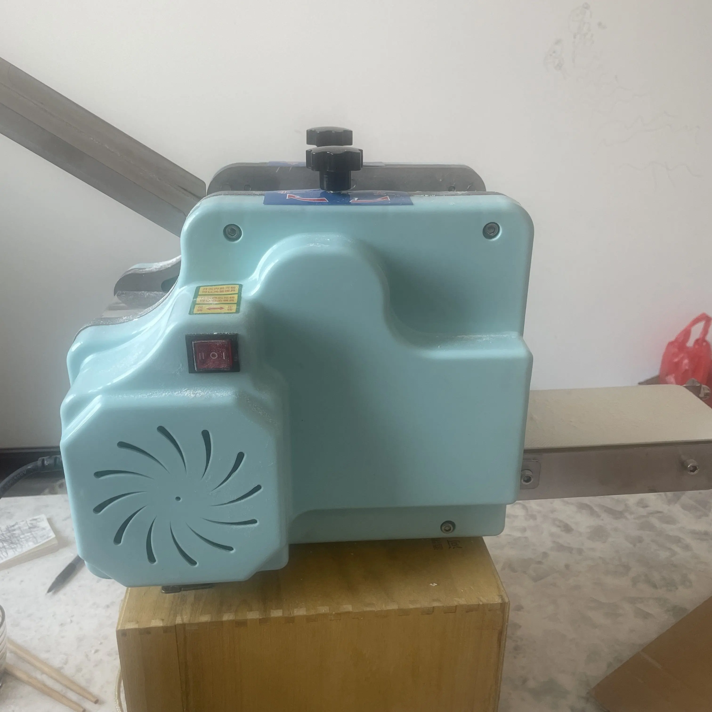 Roti Making Machine Fully Automatic Chapati Maker Making Machine Papad Dumpling Wrapper Machine