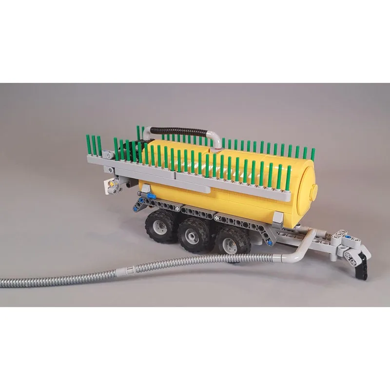 

MOC-105203 Urban Farm Agricultural Slurry Tanker Building Block Model 653 Parts MOC Creative Boys Children's Birthday Toy Gift