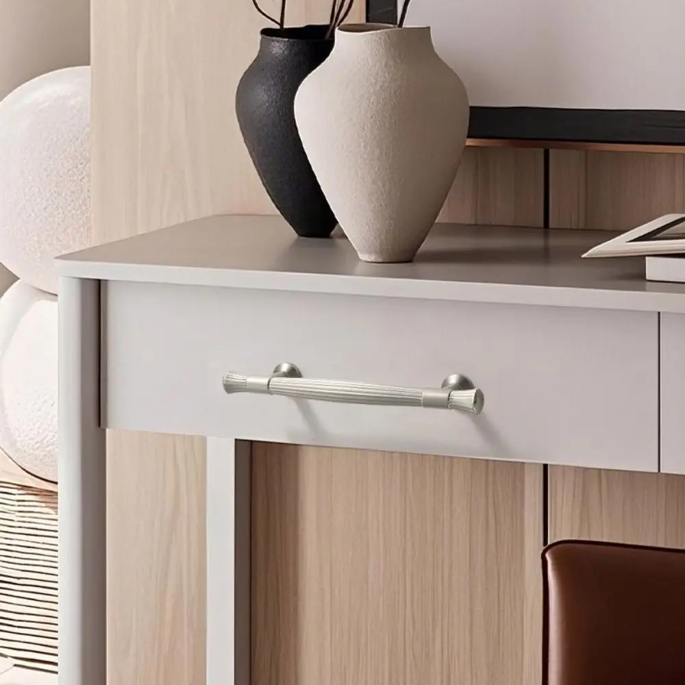Zinc Alloy Material Cabinet Pulls Handles Antique Bronze Finish Nickel Silver Finish Drawer Pulls Furniture Cabinet Hardware