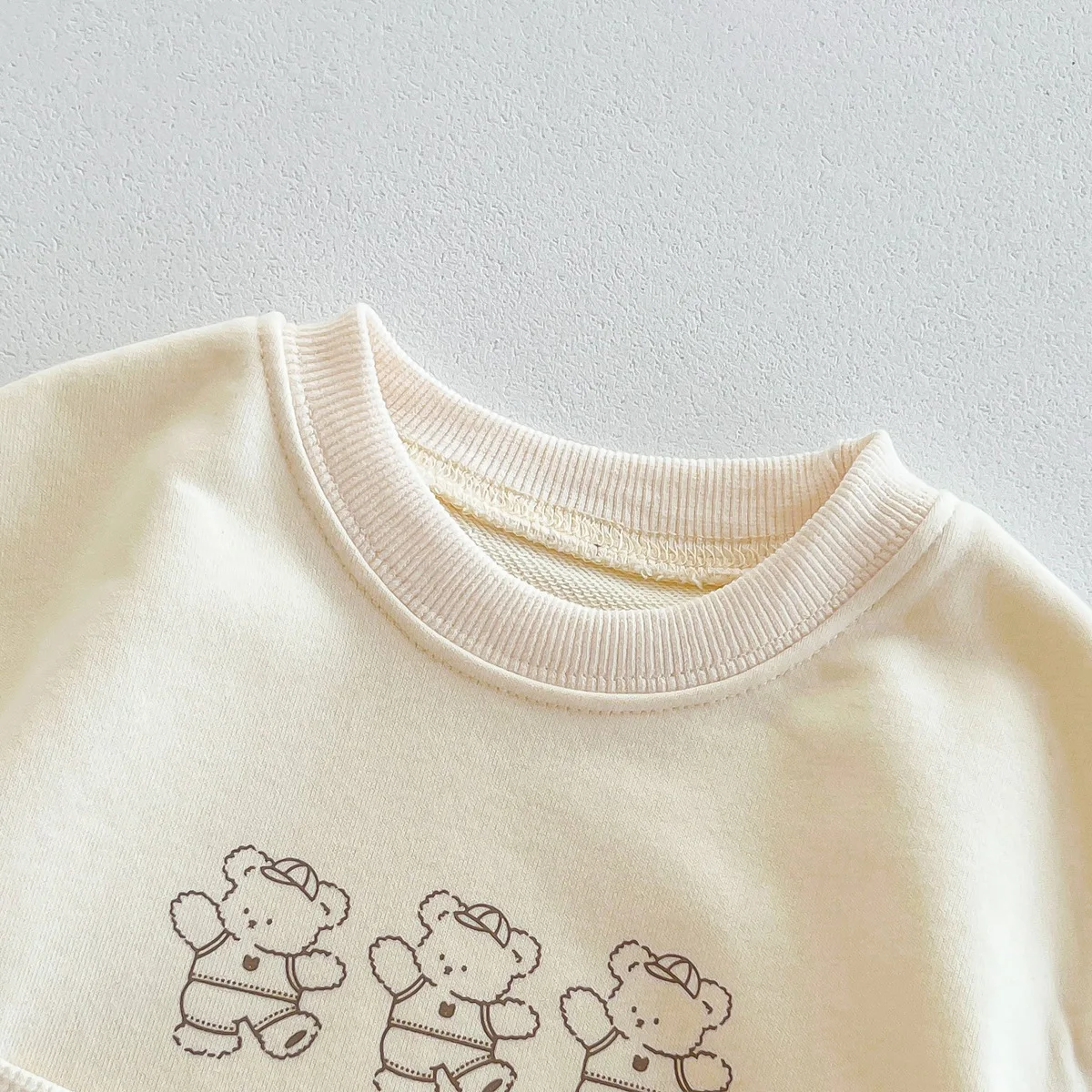 Ins Spring Autumn Newborn Boys Rompers Cotton Long Sleeve Cartoon Pocket Baby Boys Bodysuit Solid Loose Infant Boys Onesies