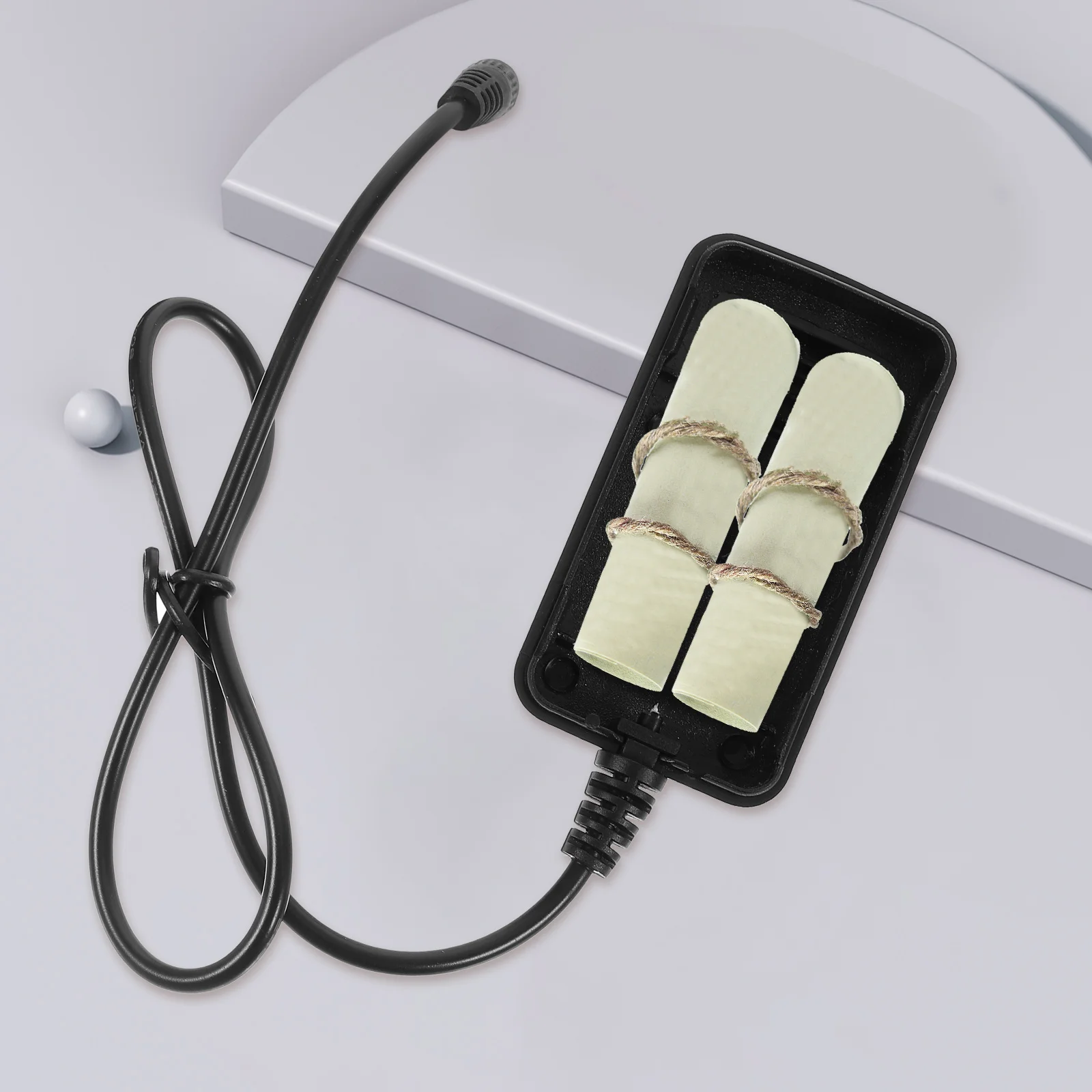 Pastillero con enchufe de carga simulado, soporte de almacenamiento seguro para dinero oculto, caramelo Artificial, negro