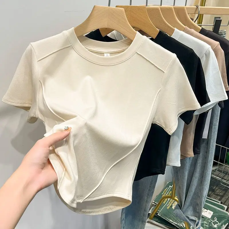 2026 Estate T-shirt bianca in cotone femminile a maniche corte Studente Versatile T-shirt sottile Harajuku Crop Top Trend