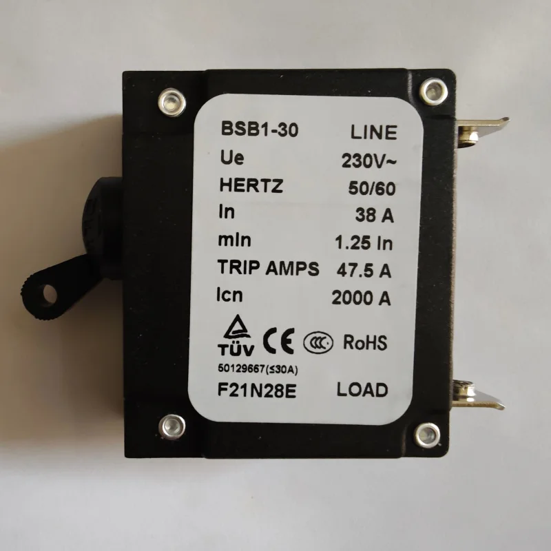 1 個発電機 1P 空気回路ブレーカースイッチ単相 BSB1-30 230V 8A-50A