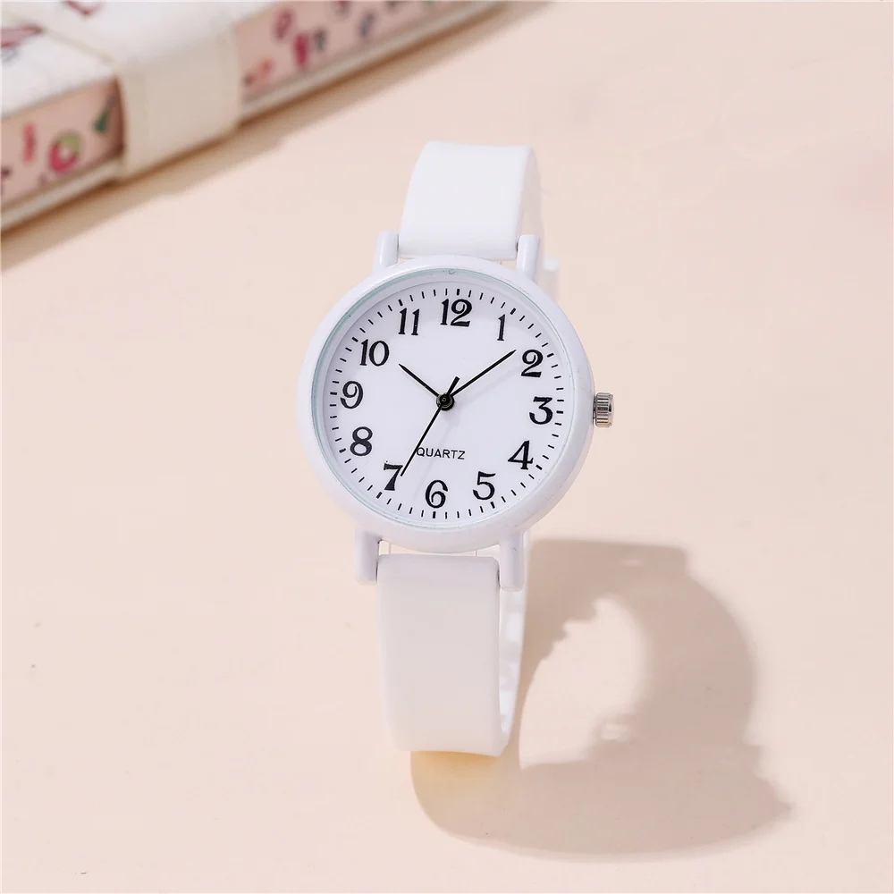Trendy Simple Silicone Band Quartz Children's Watch