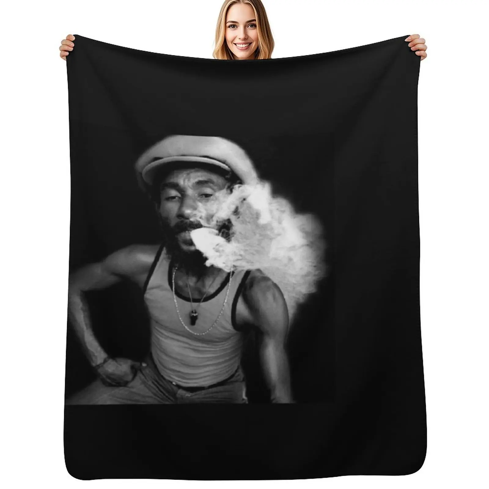 

Lee Scratch Perry T-Shirt Throw Blanket cosplay anime for babies Luxury Designer Blankets