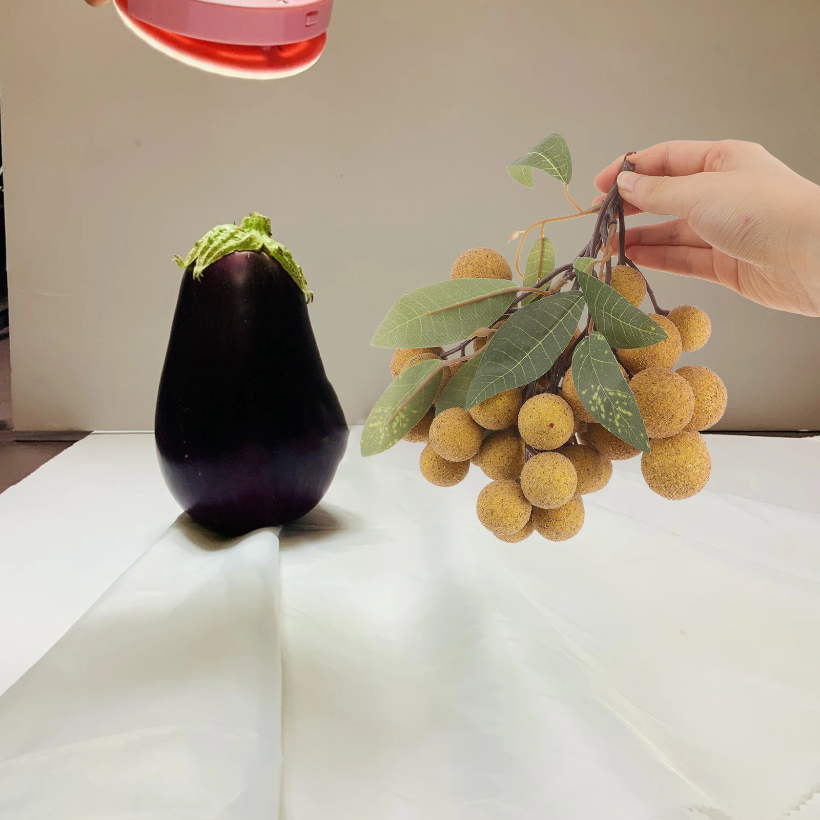 

Artificial Longan Model 52 Heads Tropical Style Home Decoration Party DIY Craft Prop Simulated Fruit Model Lifelike Longan