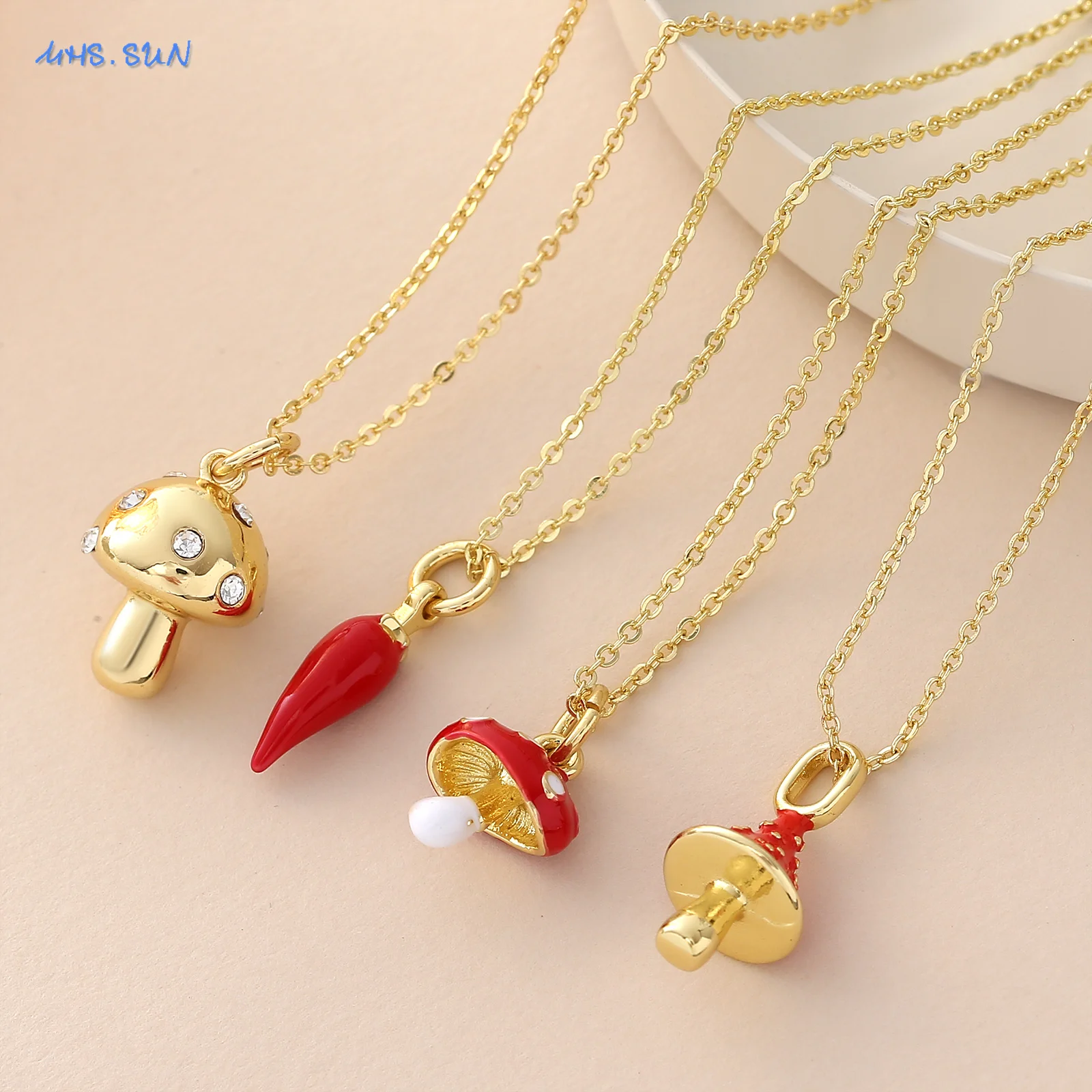 Mhs.Sun Simple Red … - image