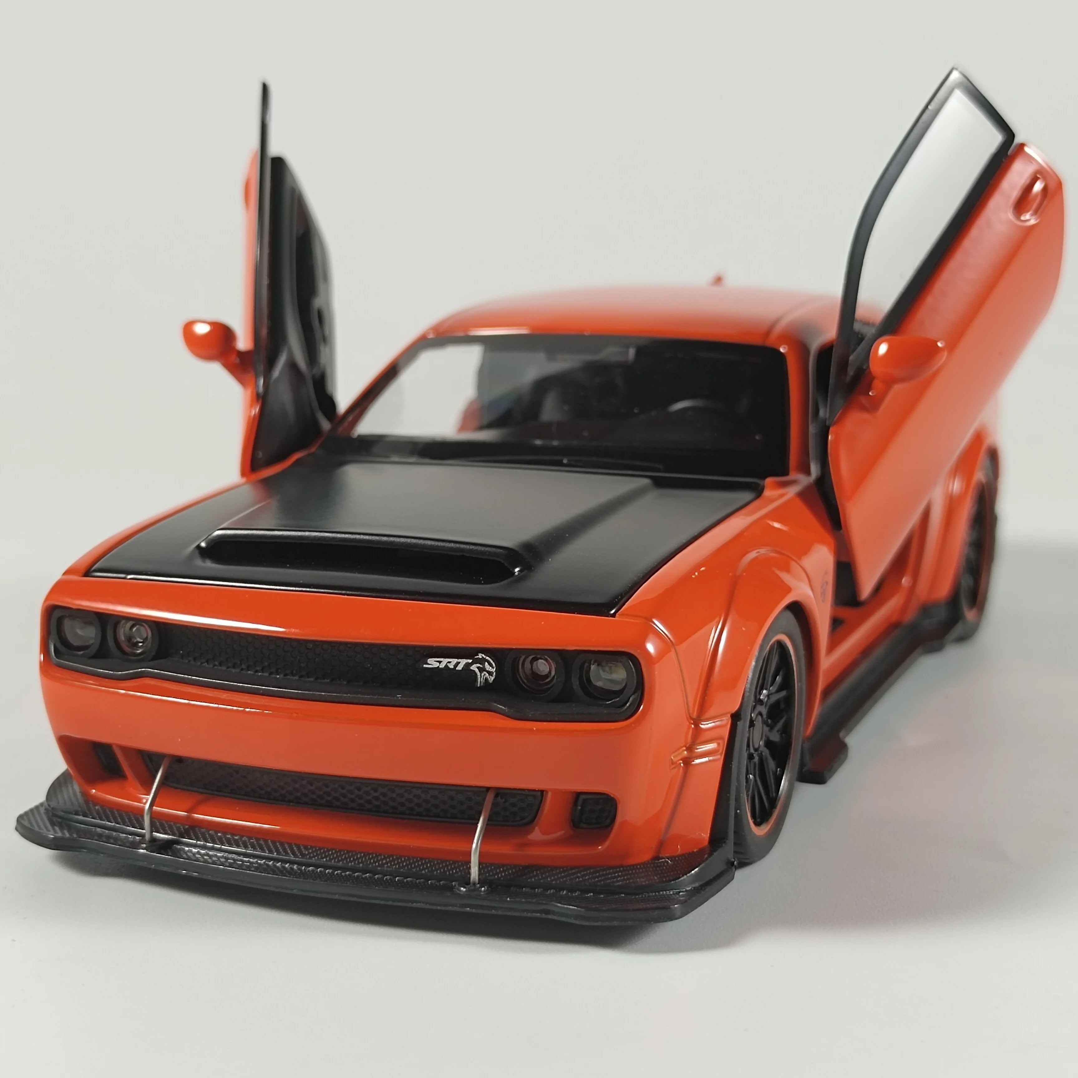 1:32 Dodge Challenger SRT Hellcat Redeye Supercar Alloy Metal