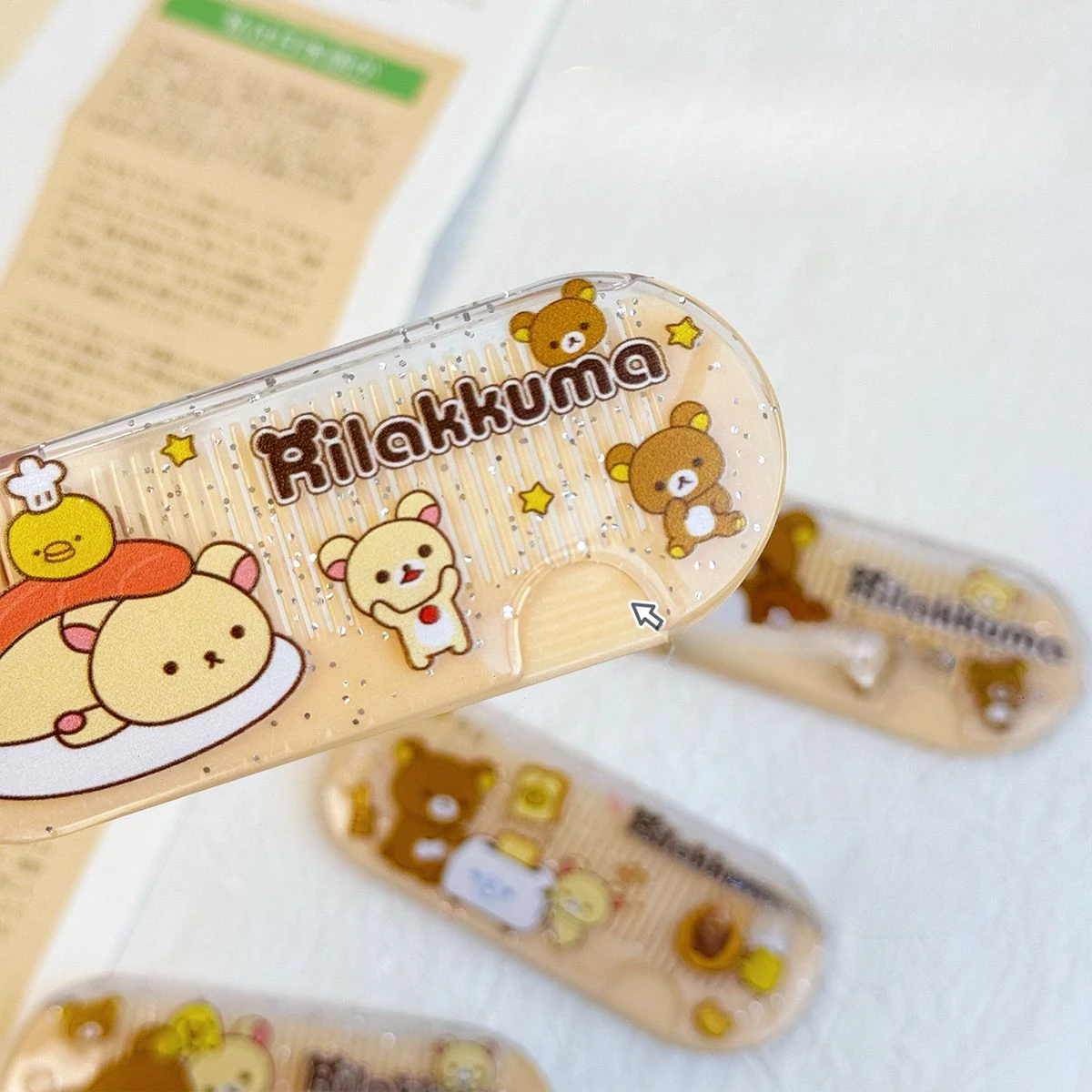 

Japan Ancient flavor Rilakkuma portable student comb cute mini girl convenient folding bangs portable cartoon