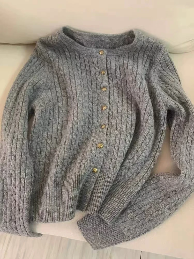 سترة نسائية من الكشمير بنسبة 100%، سترة ملفوفة، سترة كسولة بأزرار ذهبية صغيرة من الكشمير