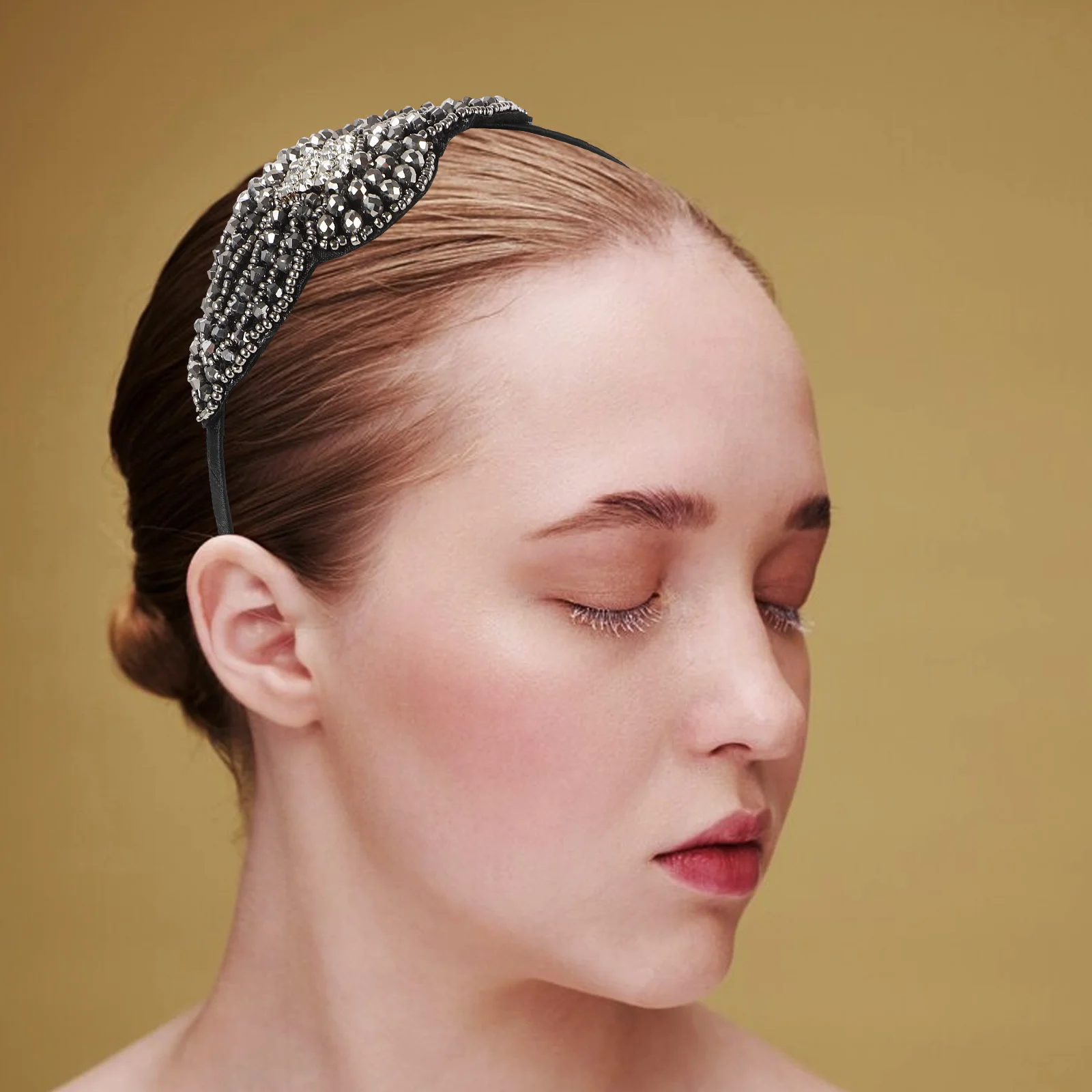 

1 Unit Vintage Rhinestone Headband Sparkling Crystal Hair Hoop Women's Bridal Headdress Shiny Headwear for Special Occasions