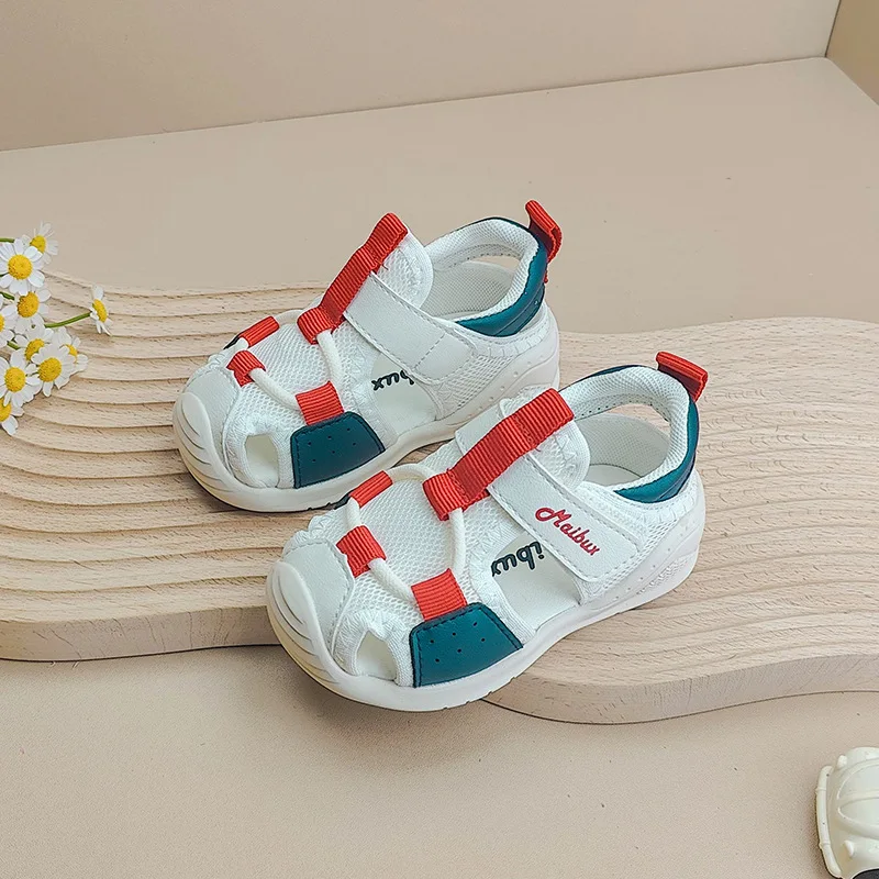 2024 New Summer Baby Shoes Microfiber Leather Closed Toe First Walker Soft Sole Hollow Mesh Fashion Baby Girls Boys Sandals