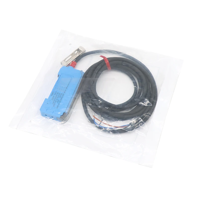 

New original genuine FF-403V fiber optic sensor amplifier, analog voltage output