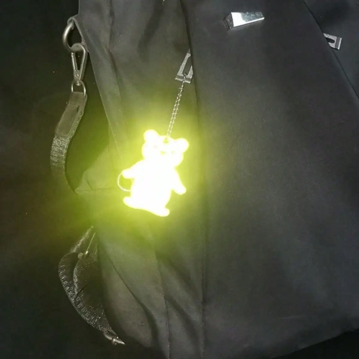 1pcs Reflective backpack pendant cute cartoon reflective keychain backpack reflective bear sticker
