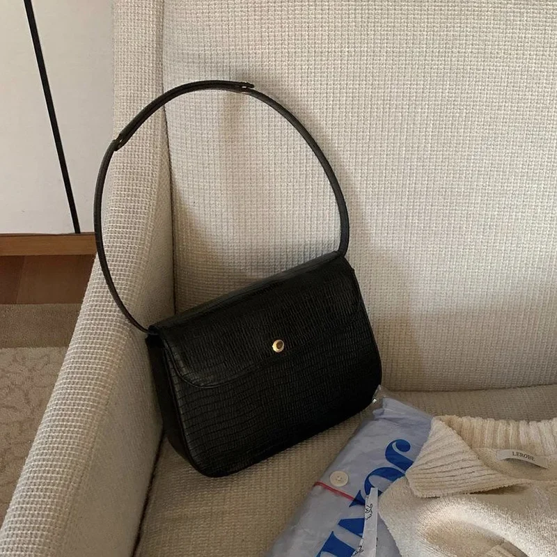 

Новая южнокорейская сумка Dongdaemun с одинаковой индивидуальностью, черная сумка через плечо, Классическая сумка для женщин с узором в виде ящерицы