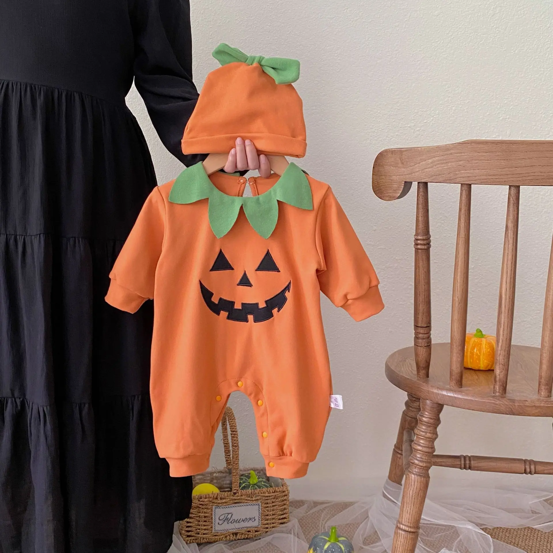 Catton Pumpkin Smiley Halloween Baby Newborn Clothes Cotton Long Sleeve Romper with Hat Two Piece Sets Outfits Party Jumpsuit