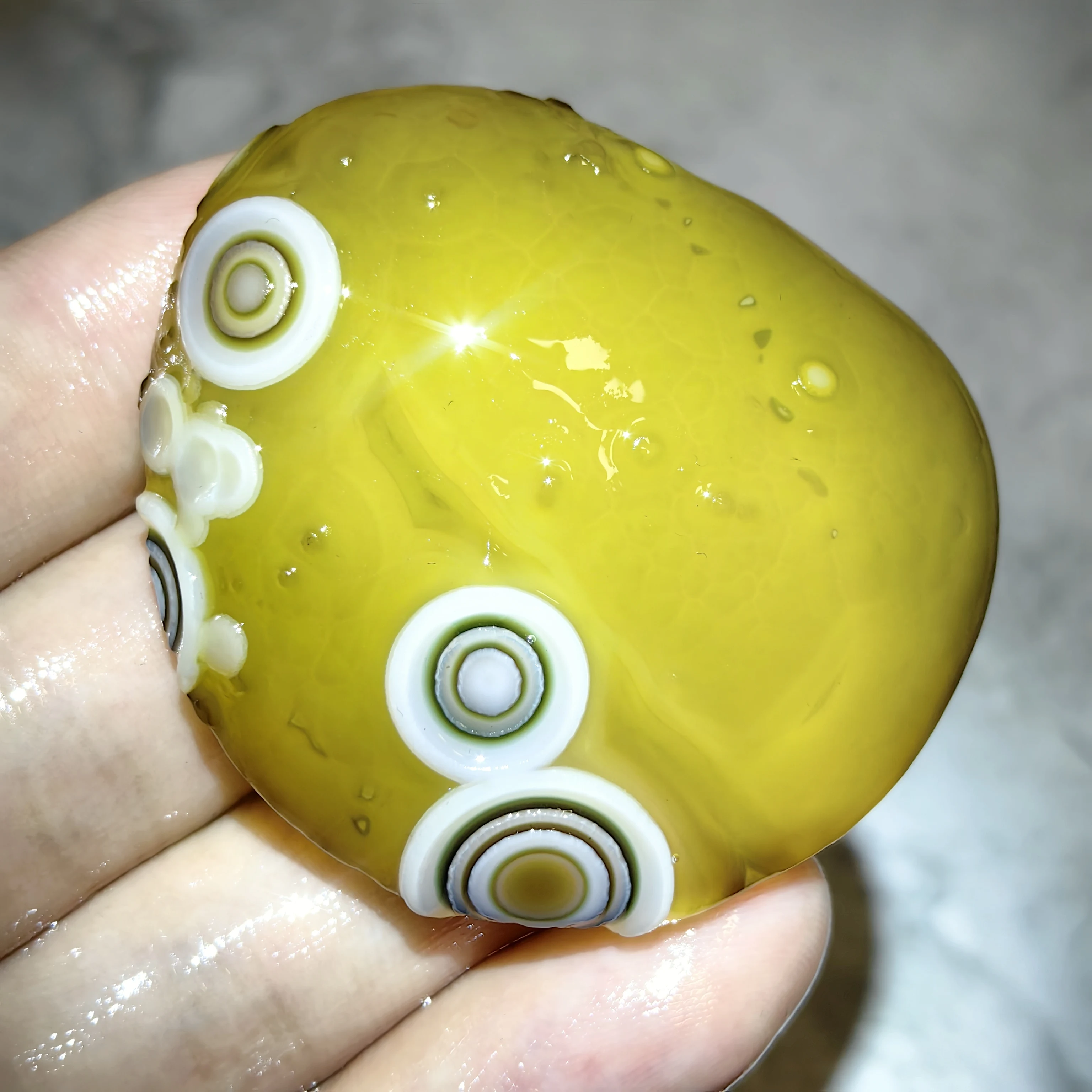 Pure Natural Haut-relief Divine Eyes Wishing Agate Rough Stone Healing Gemstone for Good Luck DIY Gem Jewelry Talisman Ornament