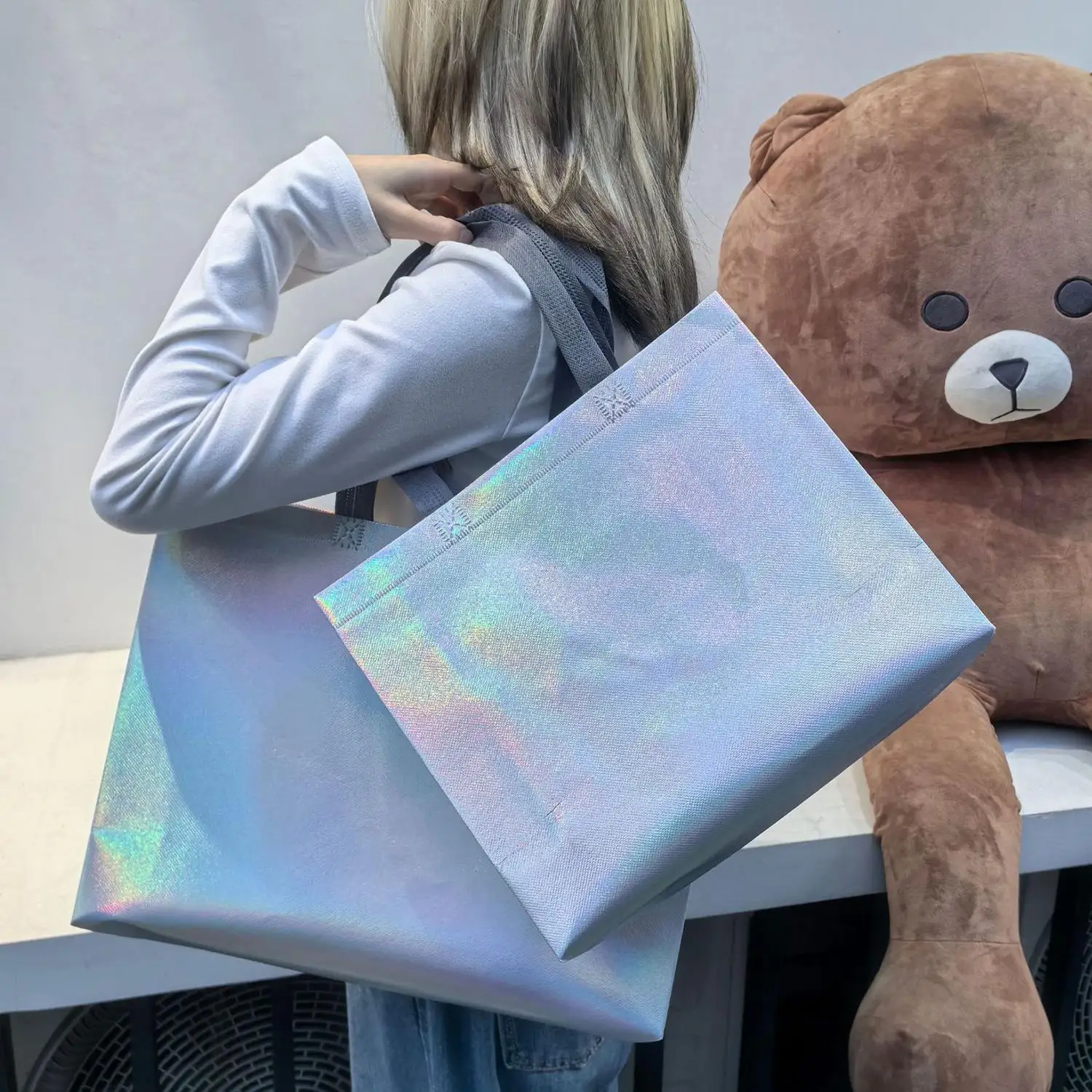 

2PCS/Set Large Capacity Durable Women's Shopping Bag Laser Non-woven Tote Bag Trendy Packaging Bag Grocery Bags