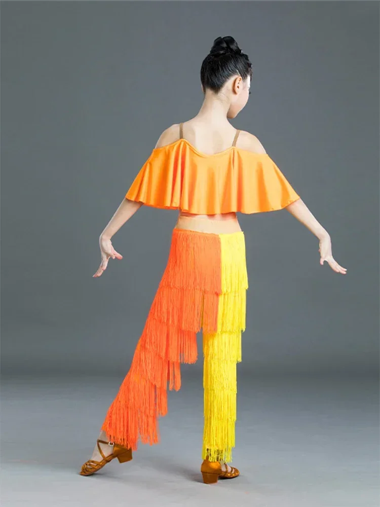 พู่ชุดเต้นรําละตินสําหรับสาว Cha Cha การแข่งขันเครื่องแต่งกาย Modern Salsa มาตรฐานแห่งชาติเต้นรําเสื้อผ้า Performance