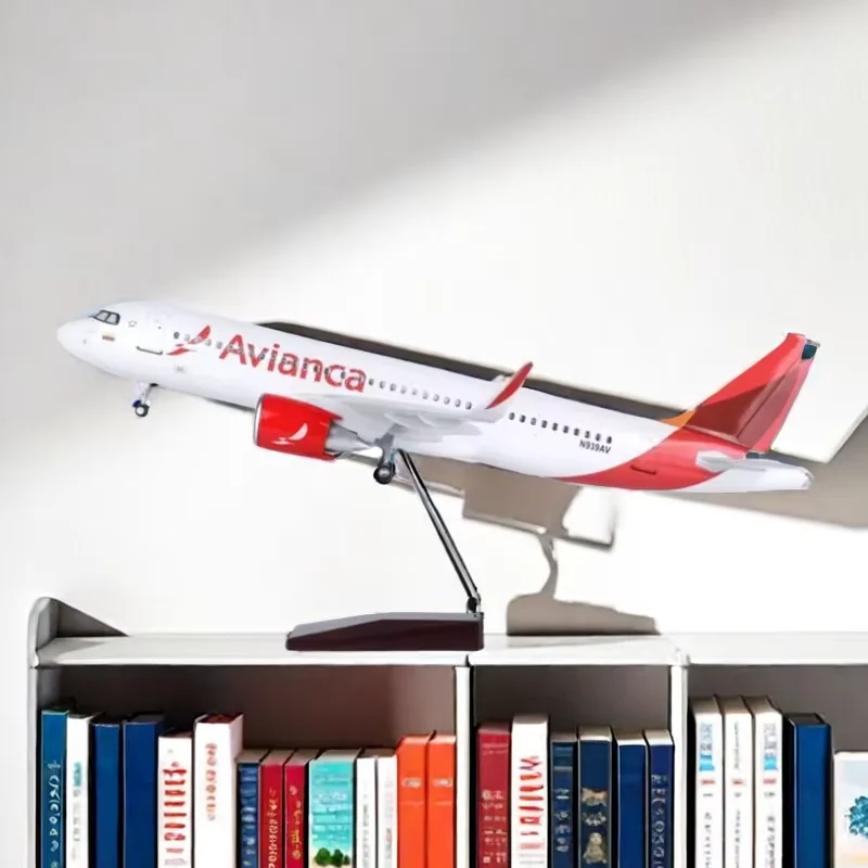 New 47CM 1/80 Airplane A320NEO A320 NEO AVIANCA Air Airlines Model Toy Light & Wheel Landing Gear Diecast Resin Plane Model