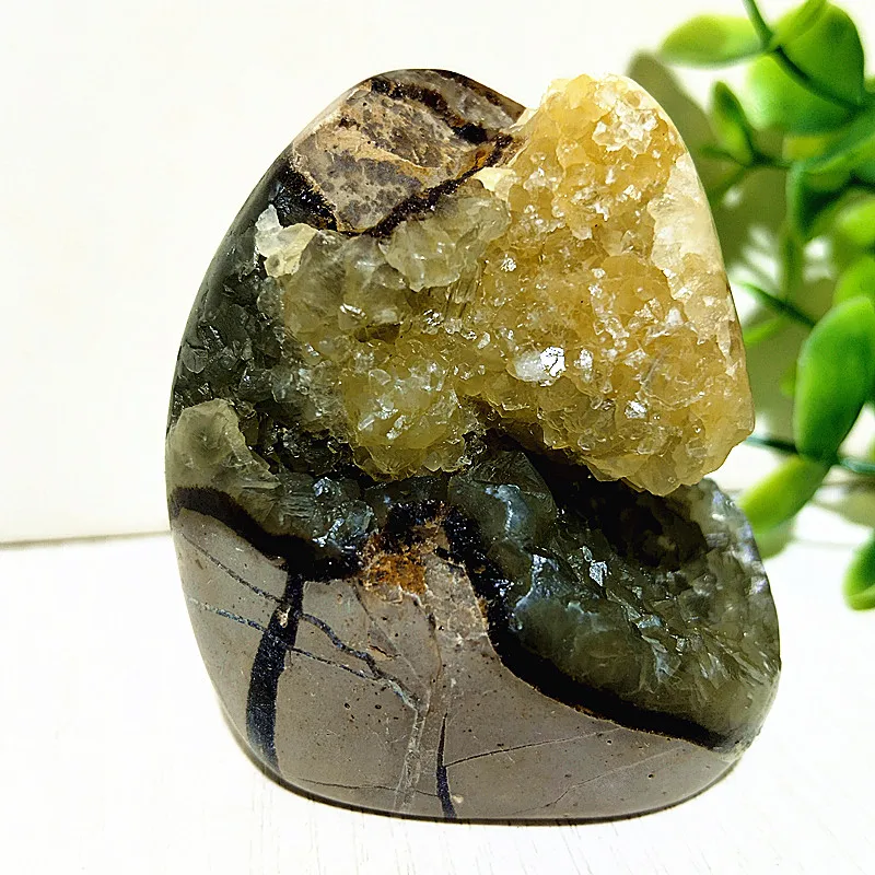 Natural Stones Septarian Geode Free Shape Mineral Crystals Cluster Meditation Witchcraft Feng Shui Energy Room Decorations