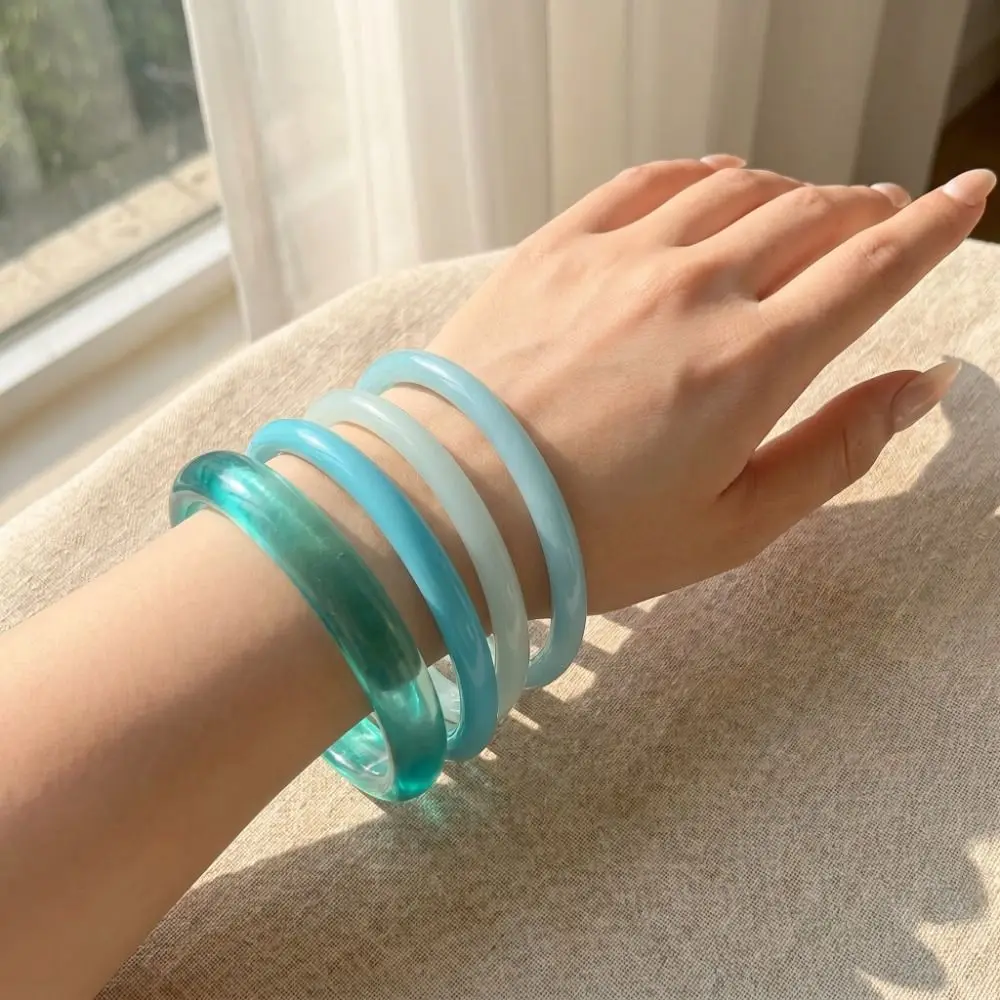 Vintage 4Pcs/Set Acrylic Bracelets Set Wristband Hand Ring Boho Bracelets Bohemia Stackable Resin Bangle Vacation