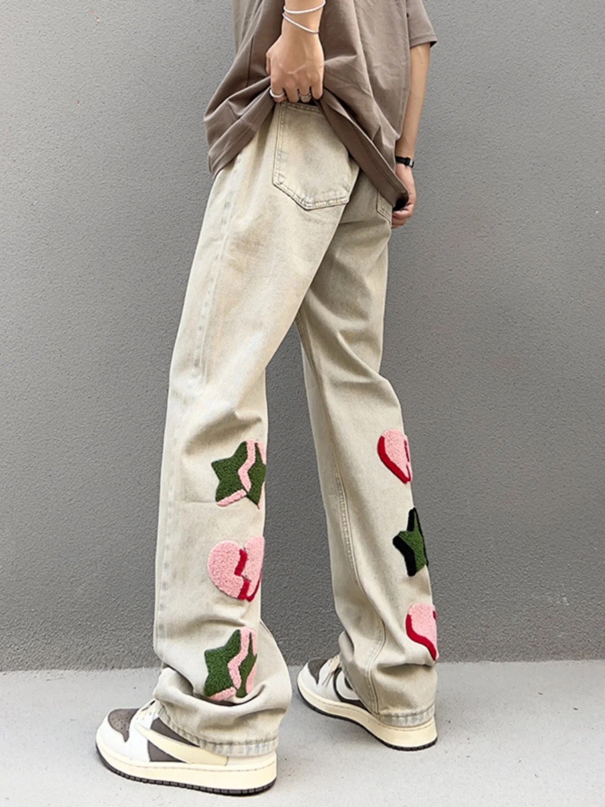 

Spring Autumn Heart Embroidery Men's Straight Leg Jeans Trendy Versatile Washed out Vintage Hong Kong Style High Street Jeans