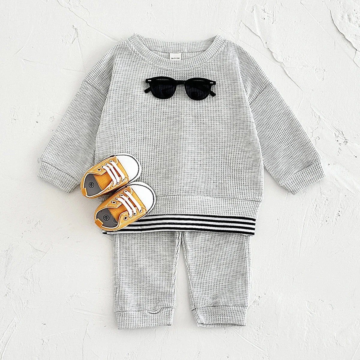 Autumn New Baby Clothes Sets Korea Waffle Cotton Children Clothing Loose Tracksuit Pullovers Top s+Pants 2PCS Infant Baby 0-3Y