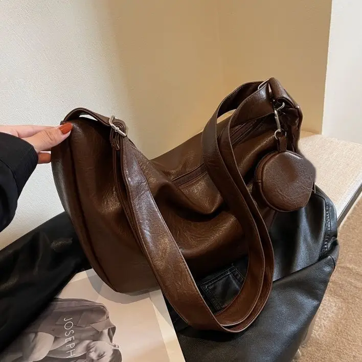 Large Capacity High-Quality For Women Versatile New Fashion Niche Design Wide Strap Single Shoulder Crossbody Dumpling Bag ANI