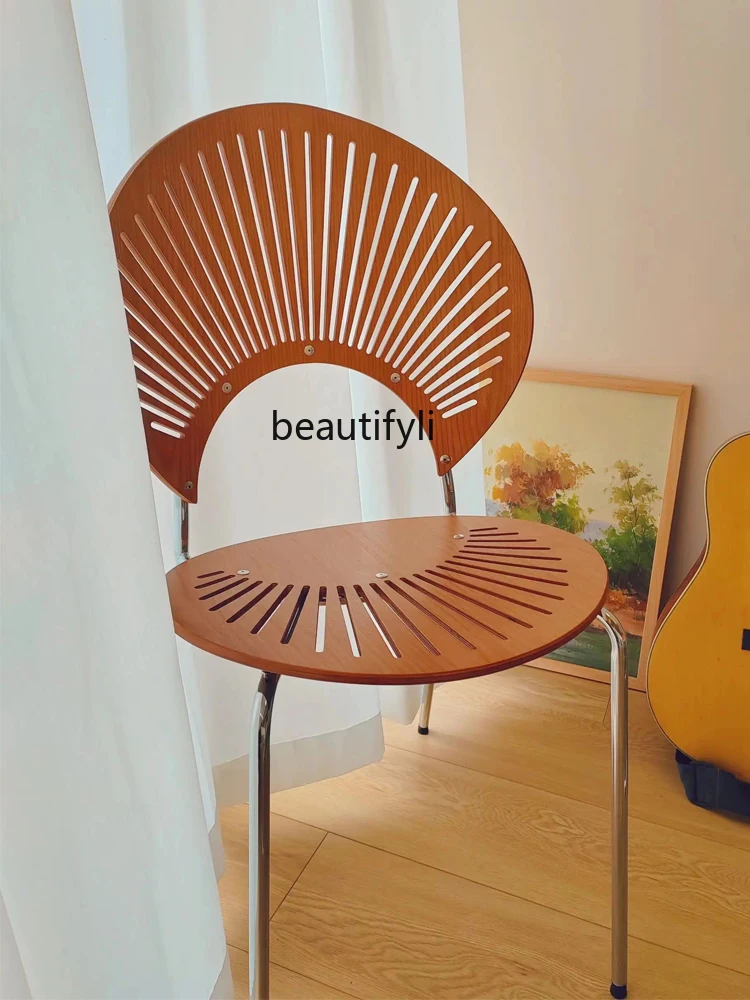 

Nordic Style Shell Chair Home Dining Chair Modern Simple and Light Luxury Backrest Stool Designer Balcony Leisure Sun Chair