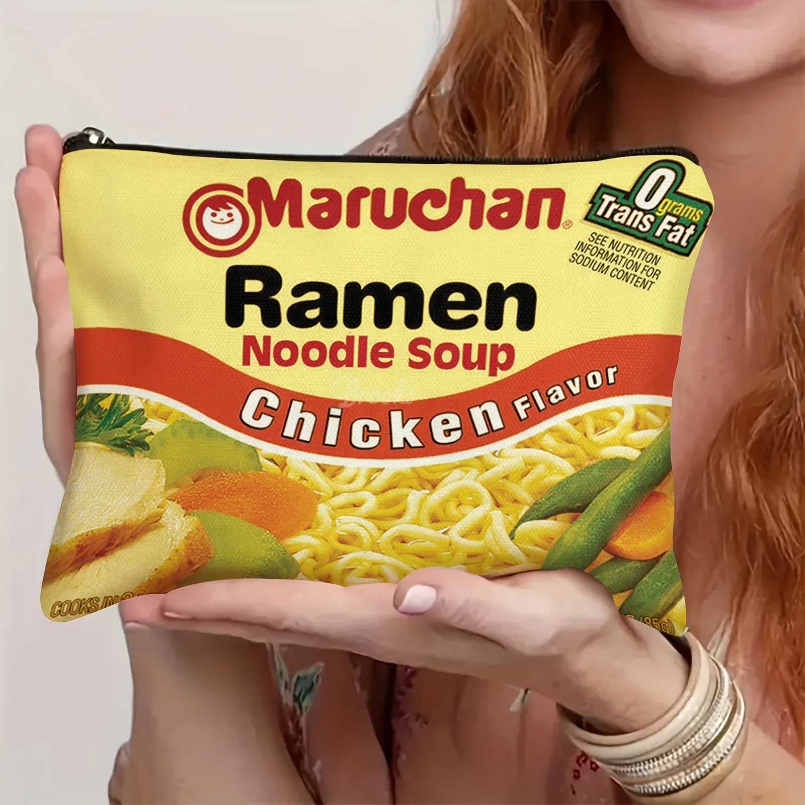 1 unidad de fideos Maruchan Ramen, sopa, sabor a pollo, fideos instantáneos, bolsa para aperitivos, maquillaje divertido, organizador de artículos de tocador para hombres y mujeres